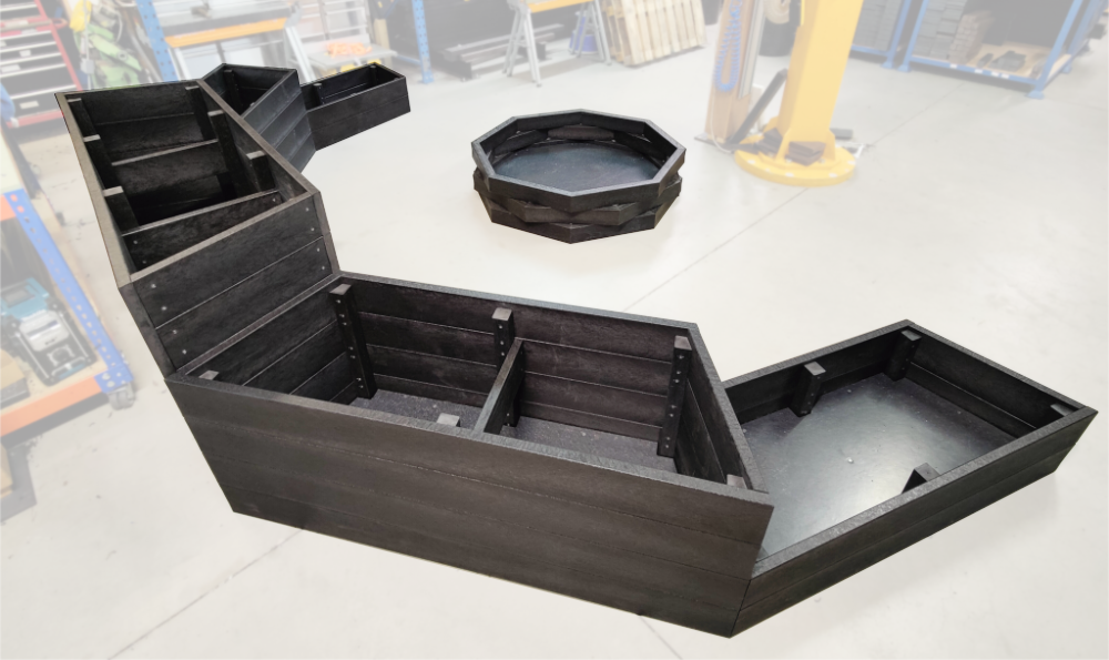 C-Shape Planter 3