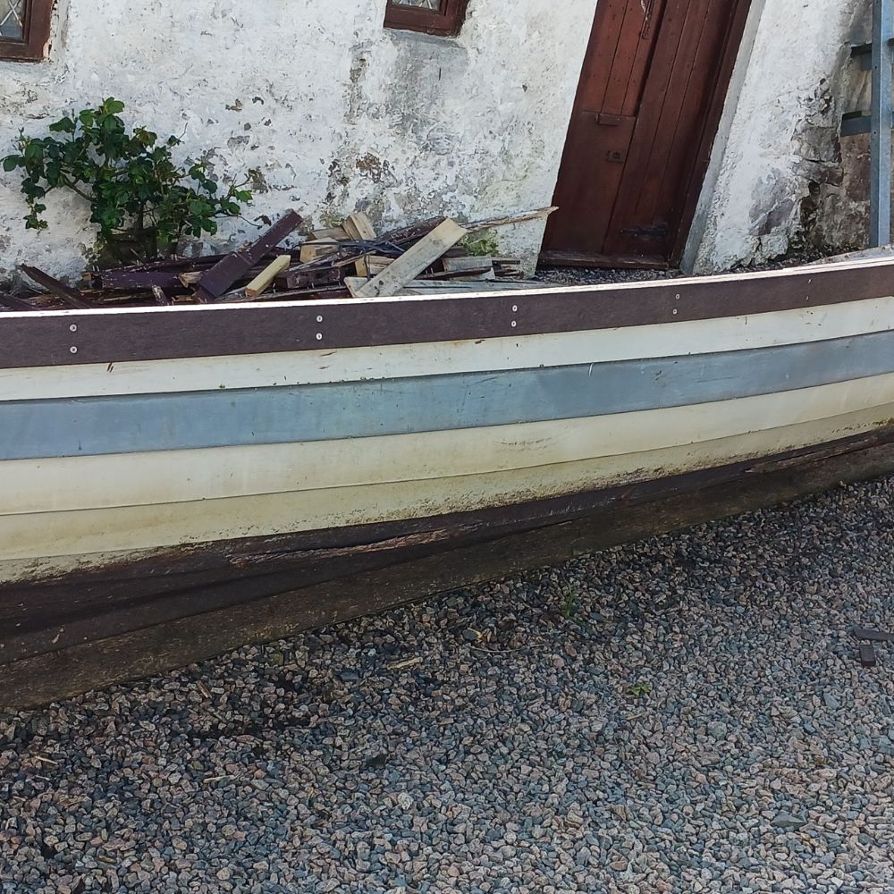 Recycled Plastic Lumbers Used on Boat.