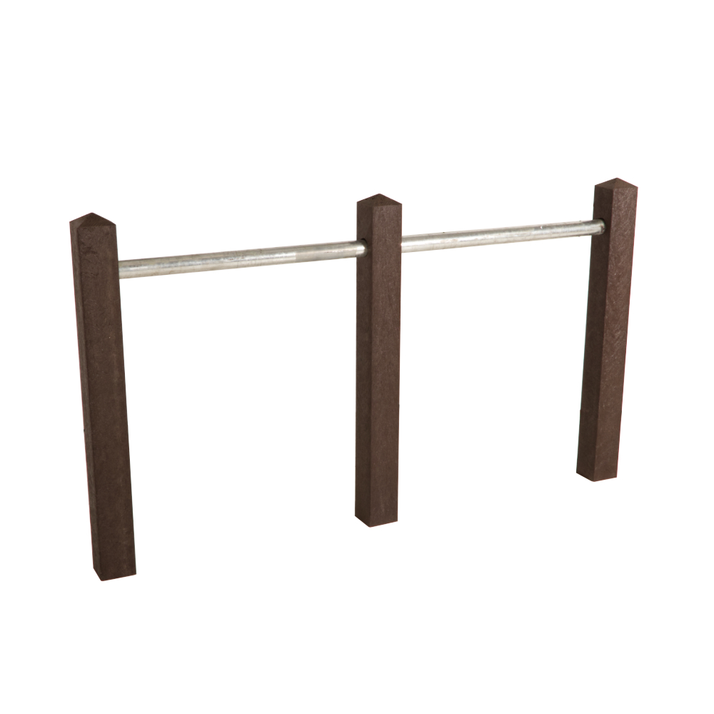 Recycled plastic post with a scaffolding pole rail.