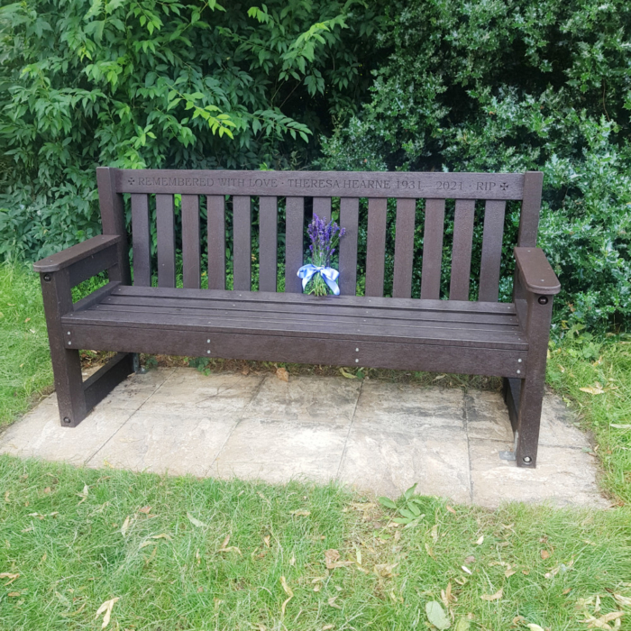 Recycled Plastic Seat in Brown with memorial engraving