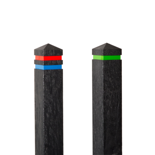 Recycled plastic waymarker post.