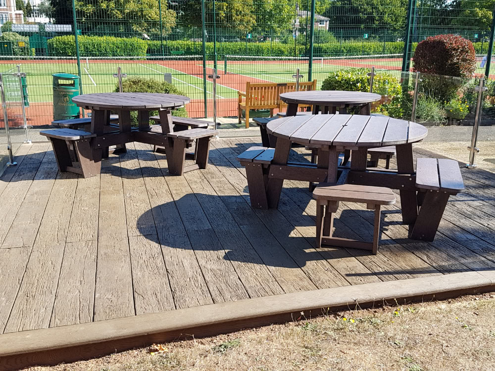 Wheelchair-Octagonal-Recycled-Plastic-Picnic-Table Wheelchair Recycled Plastic Picnic Tables.